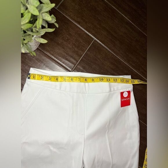Spanx on the go slim straight ankle pants classic white sz Medium Petite - Picture 6 of 8